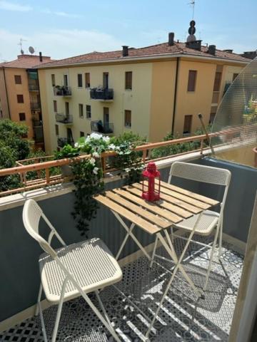 Puccini Apartment Modena Kültér fotó