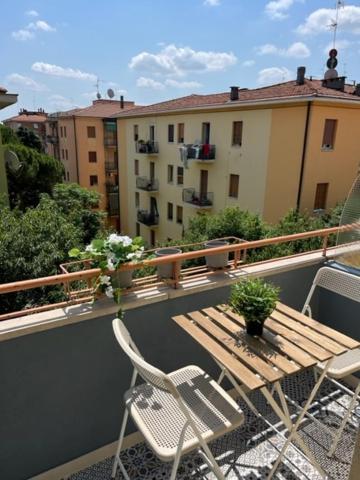 Puccini Apartment Modena Kültér fotó